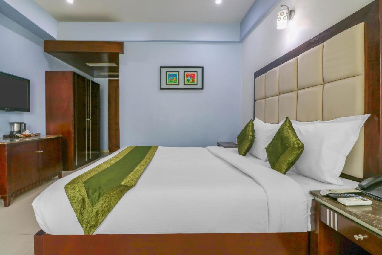 Treebo Trend Hotel Parker Ахмедабад Екстер'єр фото