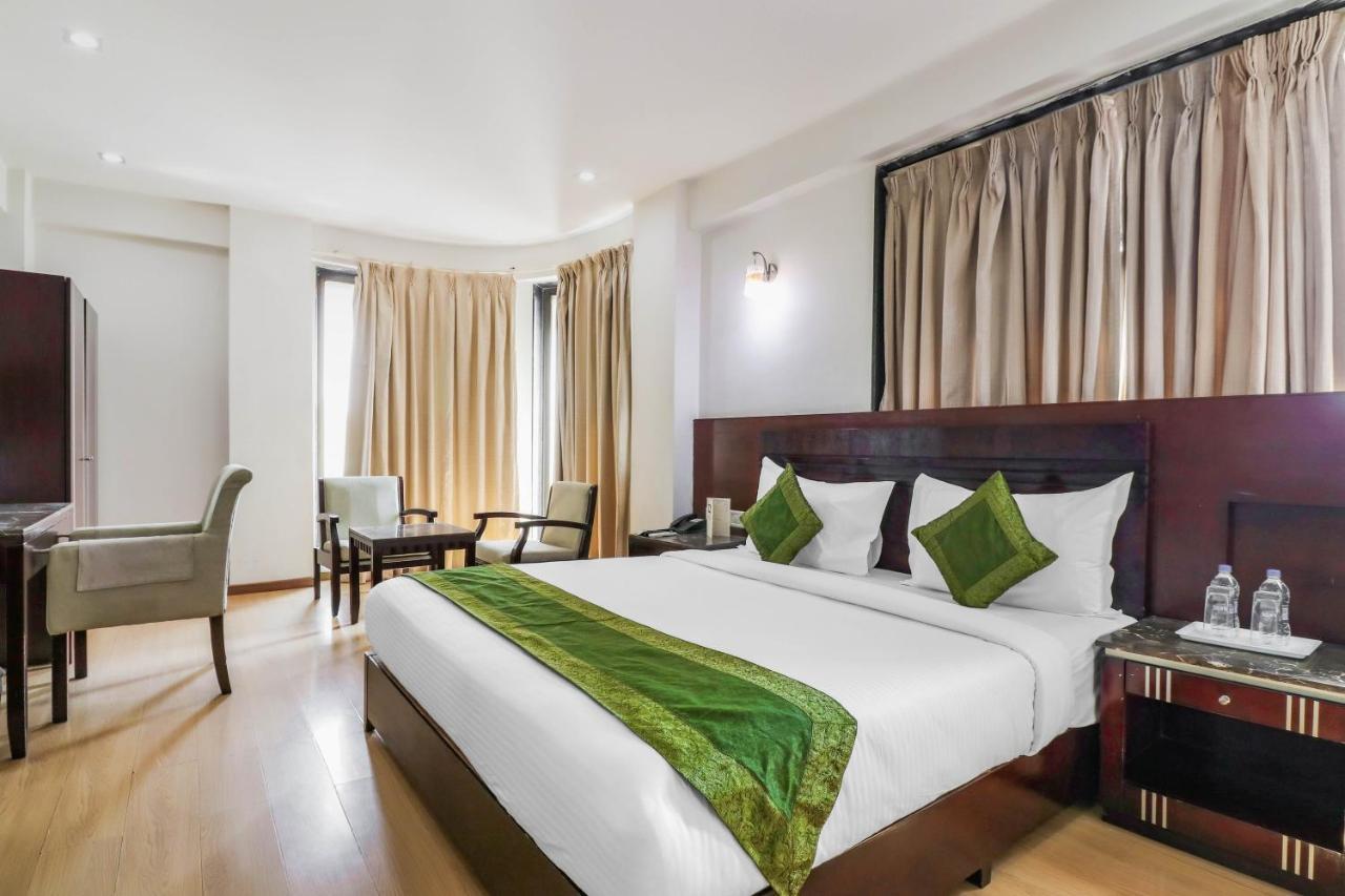 Treebo Trend Hotel Parker Ахмедабад Екстер'єр фото