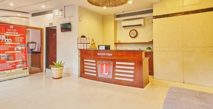 Treebo Trend Hotel Parker Ахмедабад Екстер'єр фото